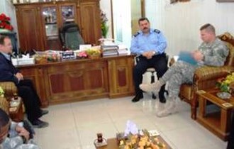 قائد شرطة كركوك والقنصل الأمريكي يبحثان الملف الامني في كركوك