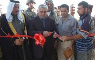 افتتاح مدرسة الزرقاء في حي كان سابقا مهدد من قبل القاعدة 