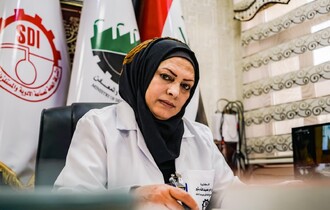 المرأة الصامدة: رحلة الدكتورة إكرام لإعادة البناء