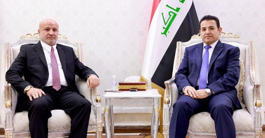 الأعرجي وخلف يبحثان ملف النازحين والأوضاع في سنجار