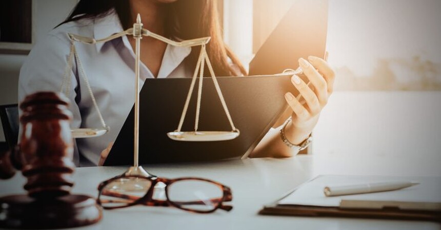 كيف تحمي قوانين العراق وإقليم كردستان حقوق المرأة؟
