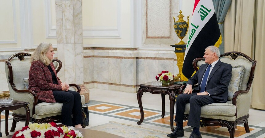 رئيس الجمهورية يؤكد على وضع برنامج عمل محدد للتحالف الدولي في العراق