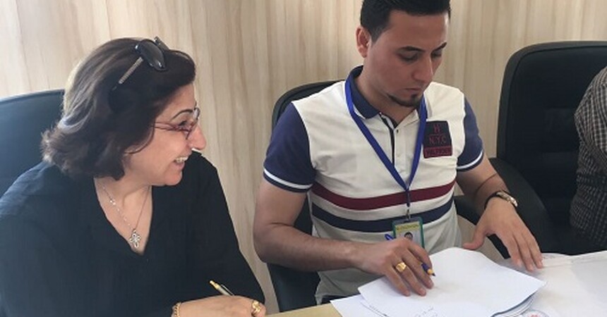 • السيدة باسكال وردا تتفقد مدينة قرقوش في محافظة نينوى وتشرف على توزيع المنح المالية على عدد من اصحاب الدور المتضررة من اجل اعادة اعمارها