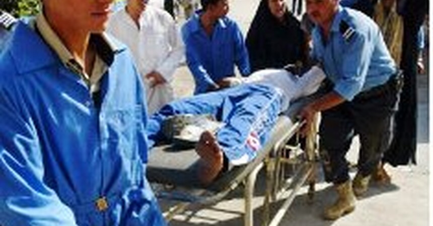 مواجهات بين الشرطة العراقية وجيش المهدي وسقوط العديد من القتلى والجرحى في أنحاء متفرقة من العراق