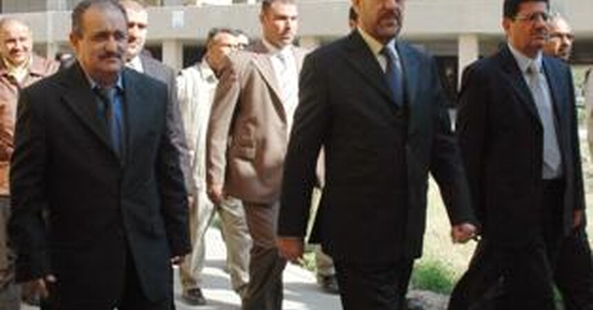 المالكي يزور جامعة بغداد